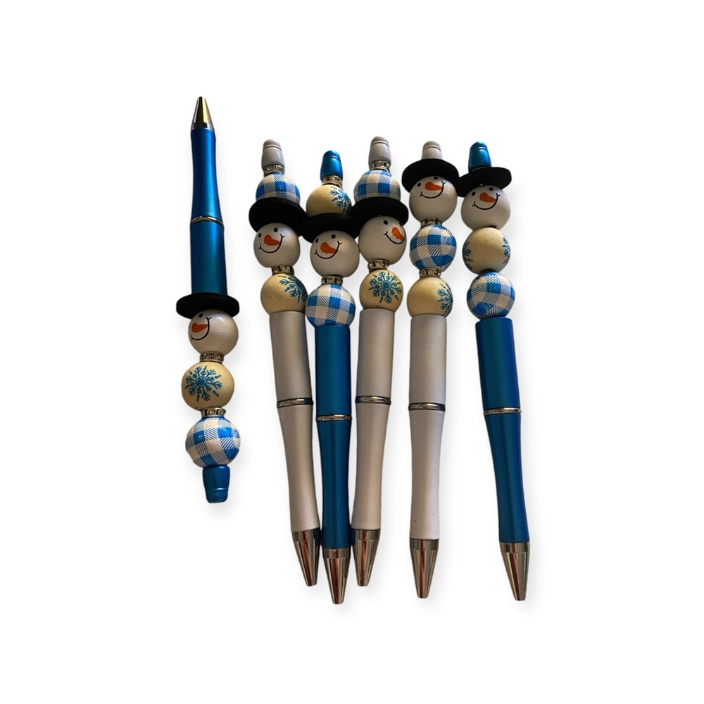Snowmen pens